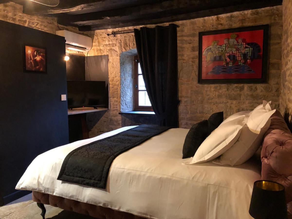 Domaine De Monplaisir Bed & Breakfast Caylus ภายนอก รูปภาพ