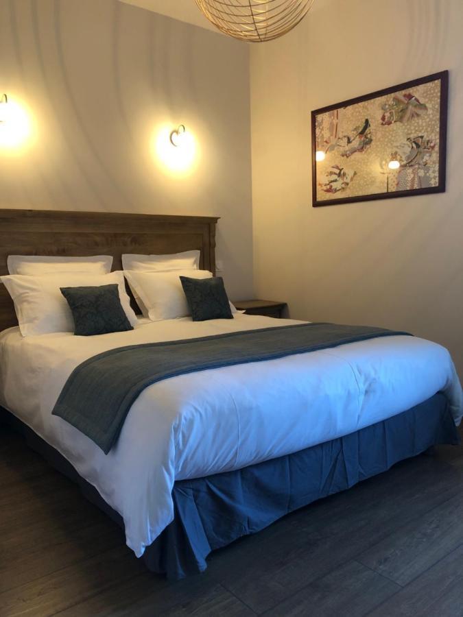 Domaine De Monplaisir Bed & Breakfast Caylus ภายนอก รูปภาพ