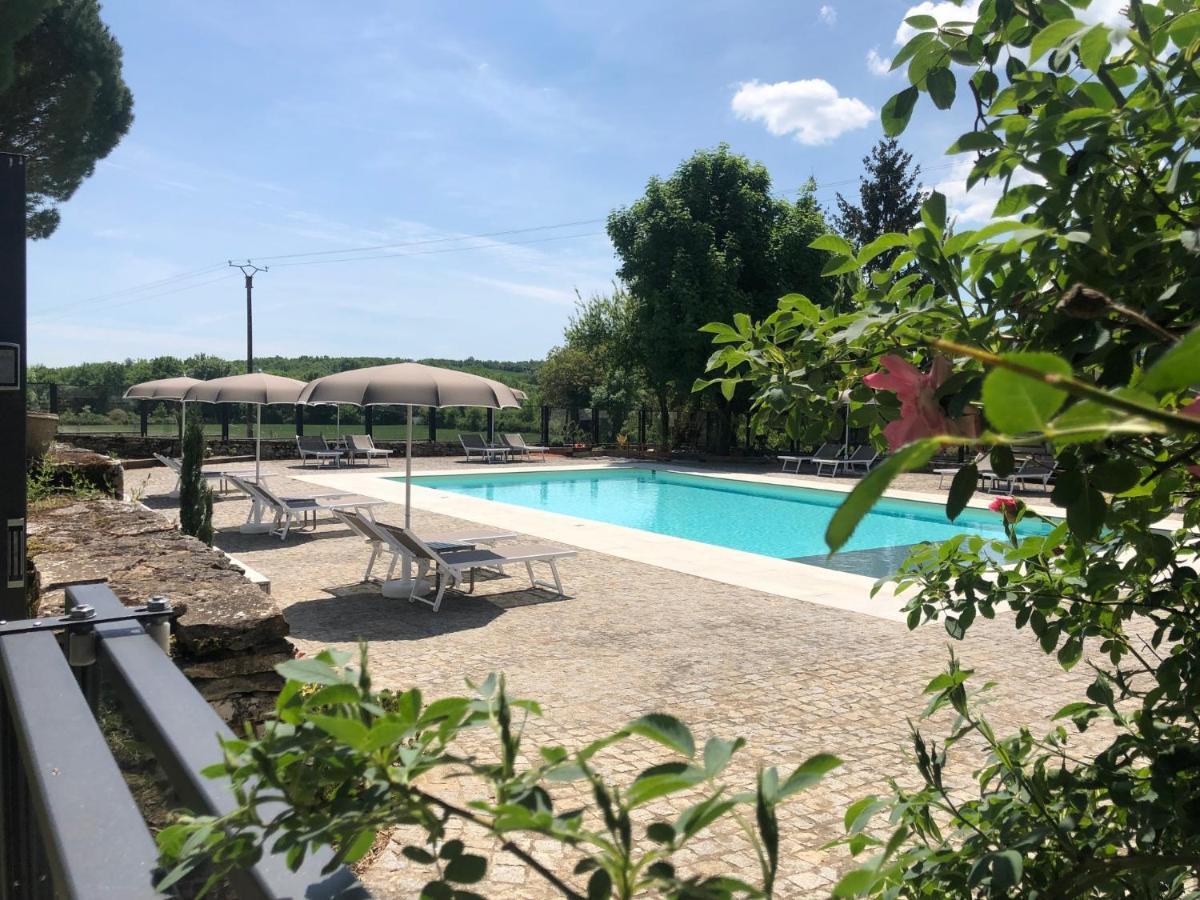 Domaine De Monplaisir Bed & Breakfast Caylus ภายนอก รูปภาพ