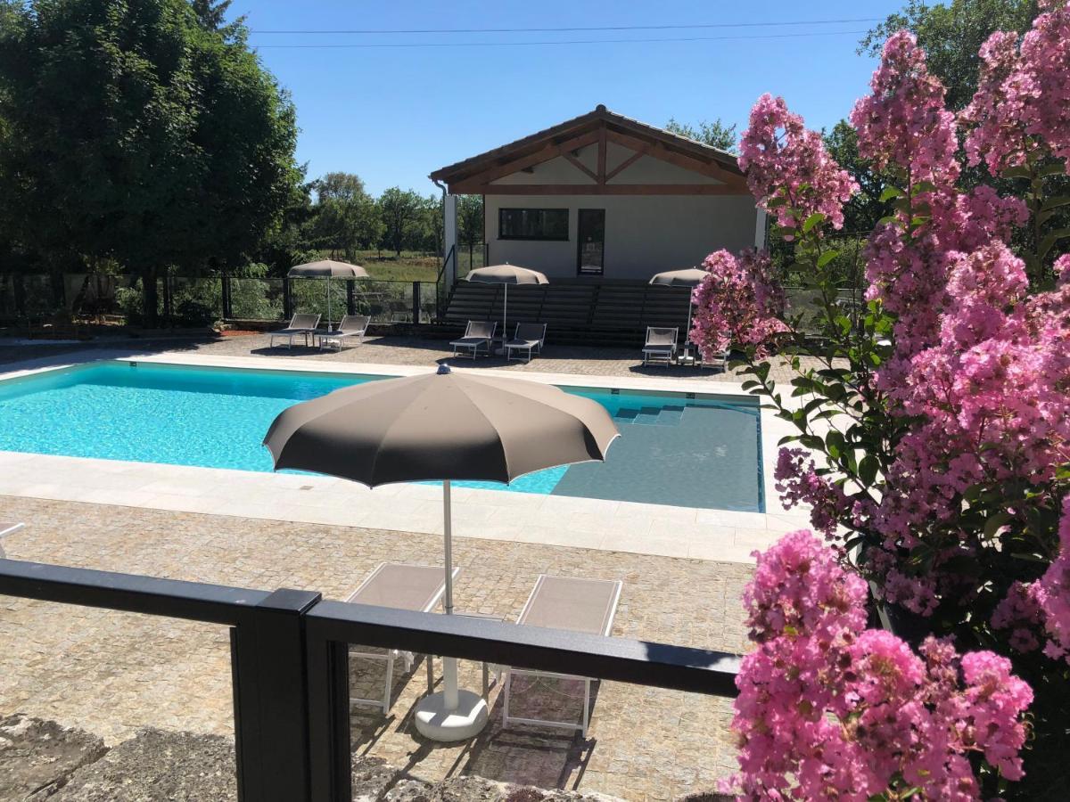 Domaine De Monplaisir Bed & Breakfast Caylus ภายนอก รูปภาพ