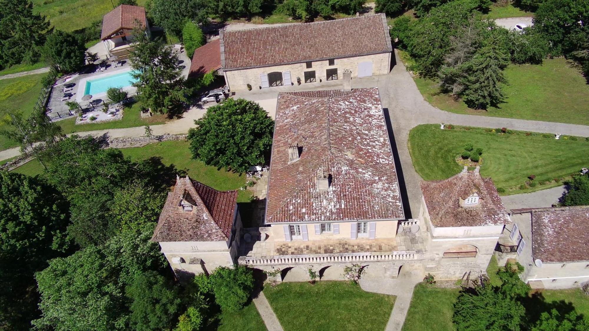 Domaine De Monplaisir Bed & Breakfast Caylus ภายนอก รูปภาพ